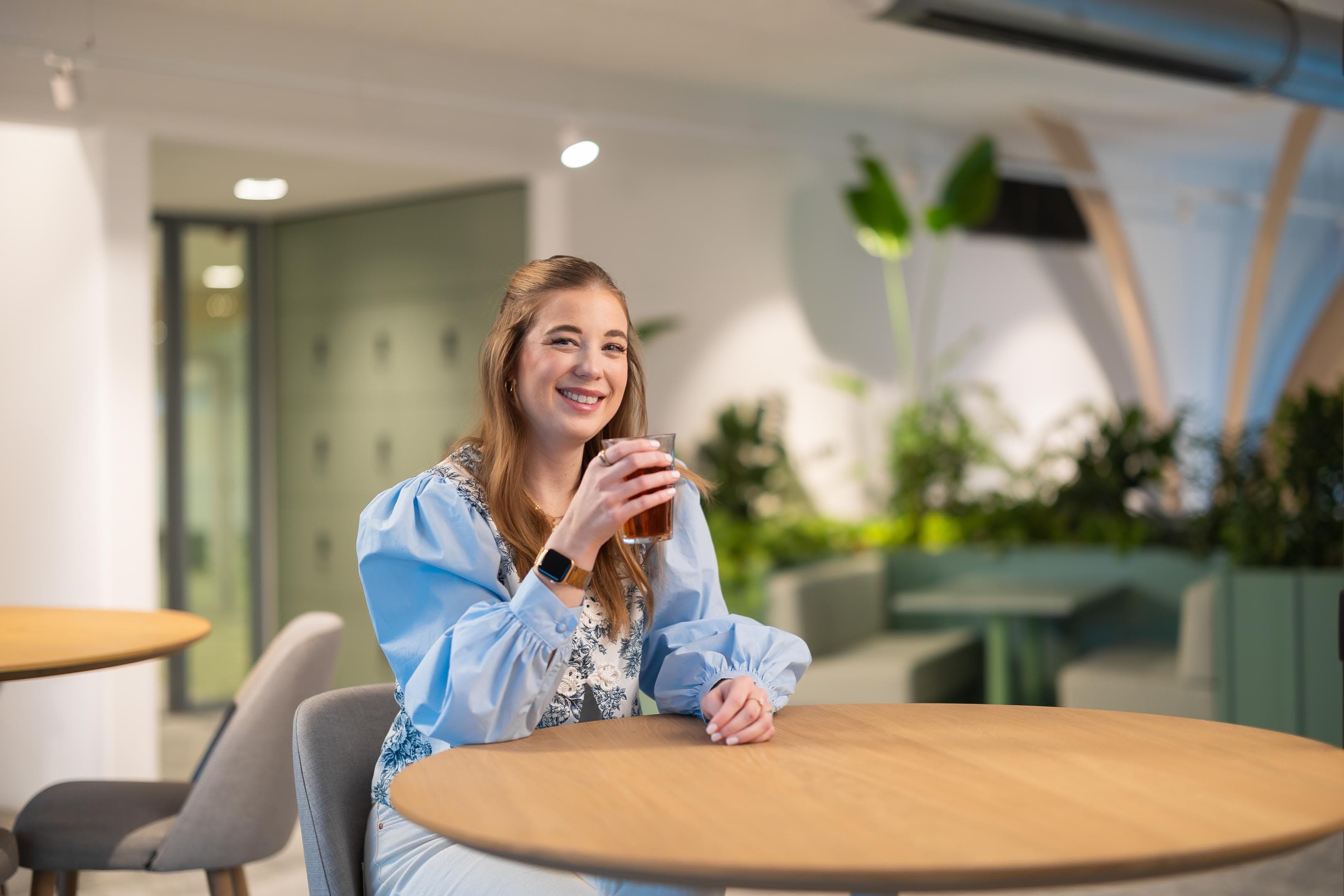 Collega op ons servicekantoor in Houten
