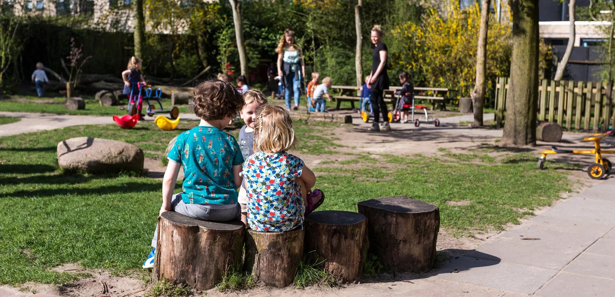 KDV - standaard - kinderen - buitenspelen