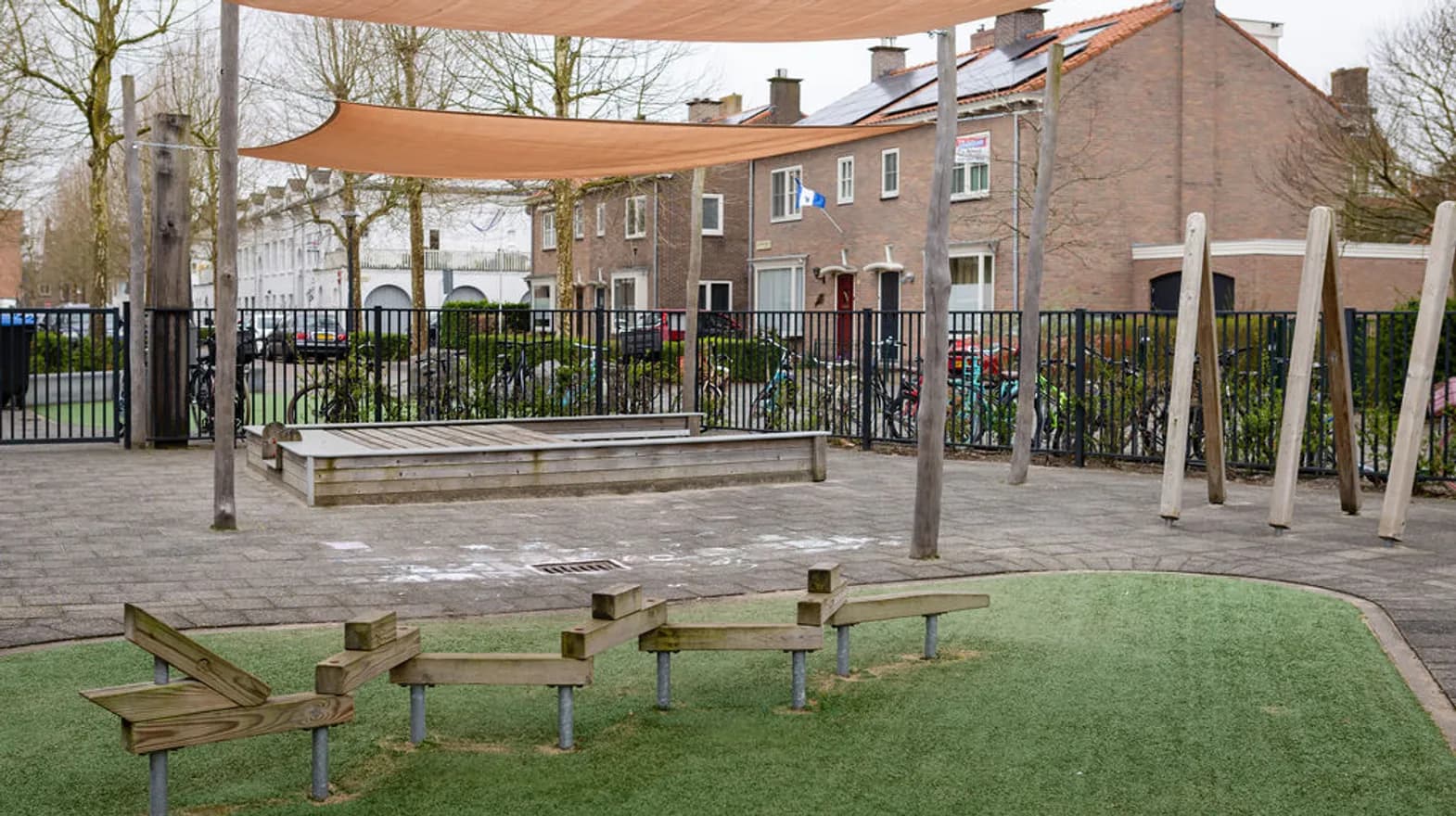 Buitenruimte van KDV Zeesterren, Kind&co ludens