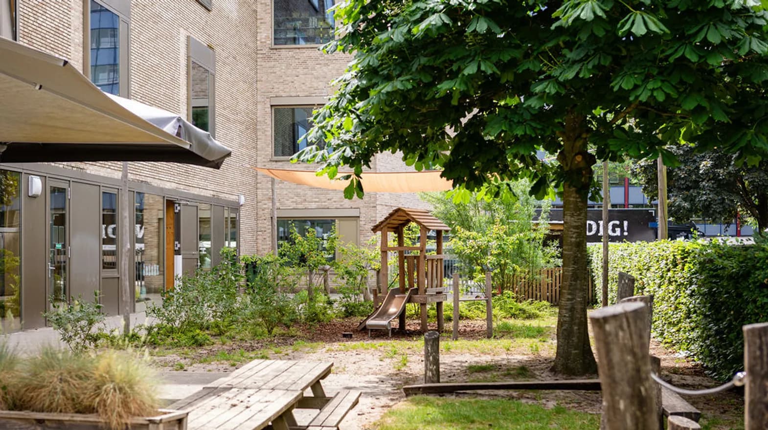 Buitenruimte PO Steenuiltjes Bilthoven Kind&co ludens