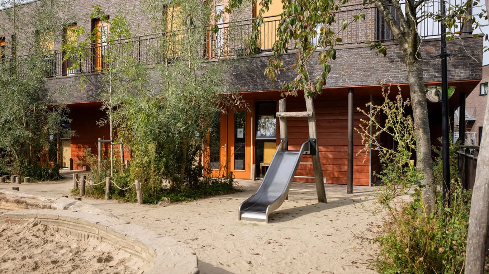 Buitenruimte BSO Speelrijk Weesp Kind&co ludens