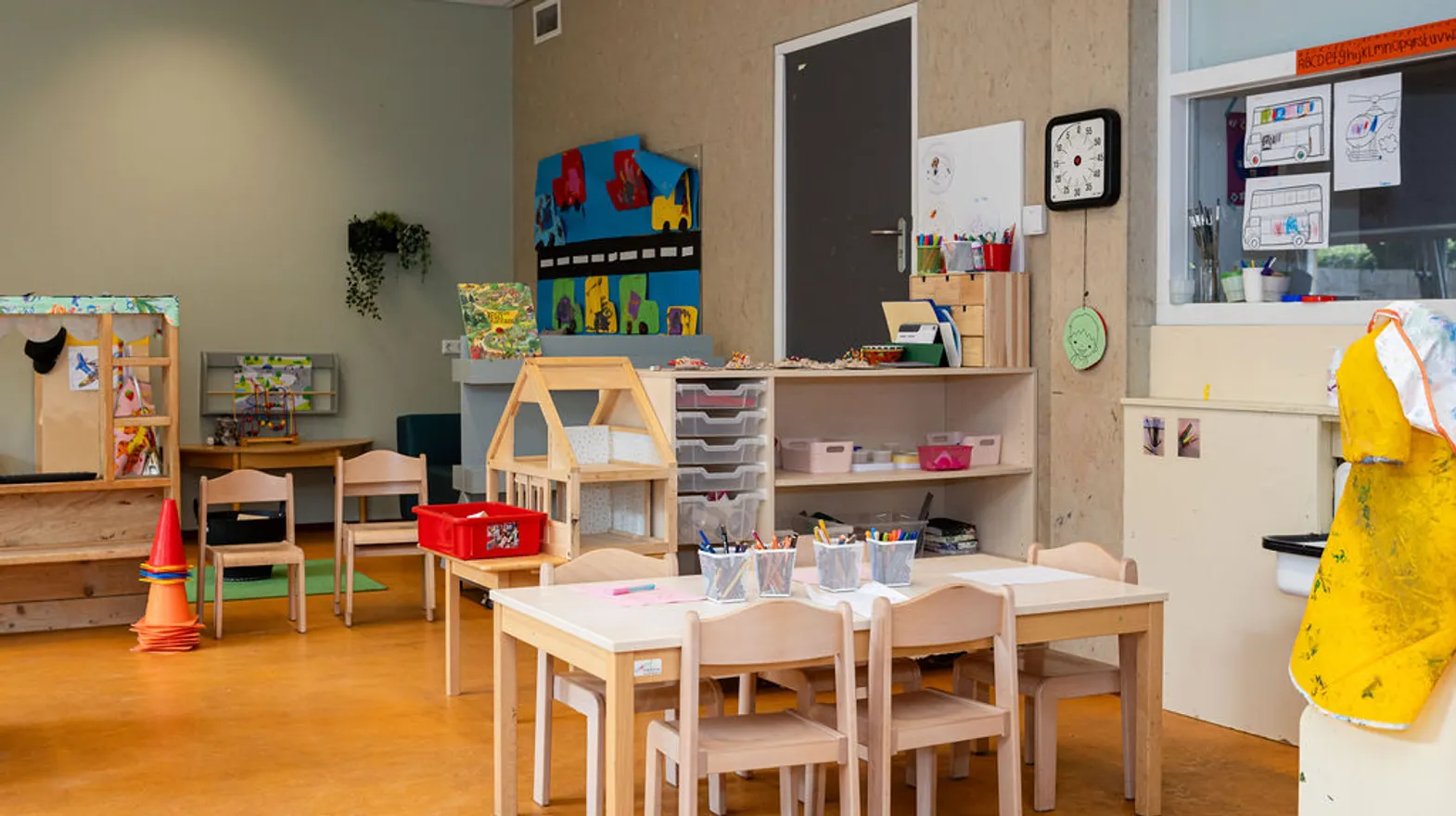 Binnenruimte van PO Schakel in Utrecht van Kind&co ludens