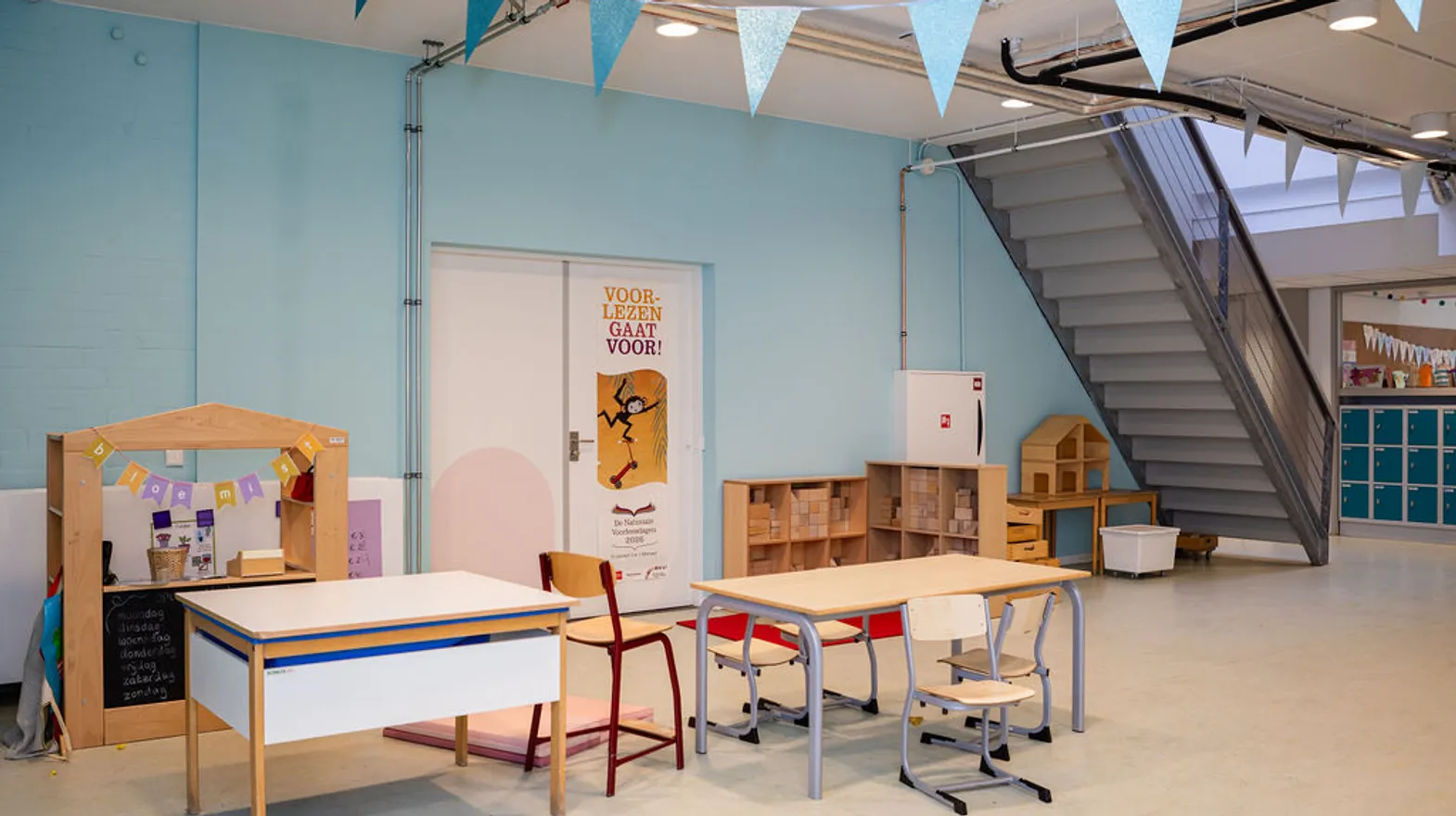 Binnenruimte van PO De Kleine Poort, Kind&co ludens