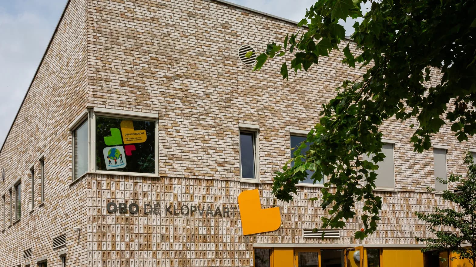 Buitenkant van PO Klopvaart Kind&co ludens