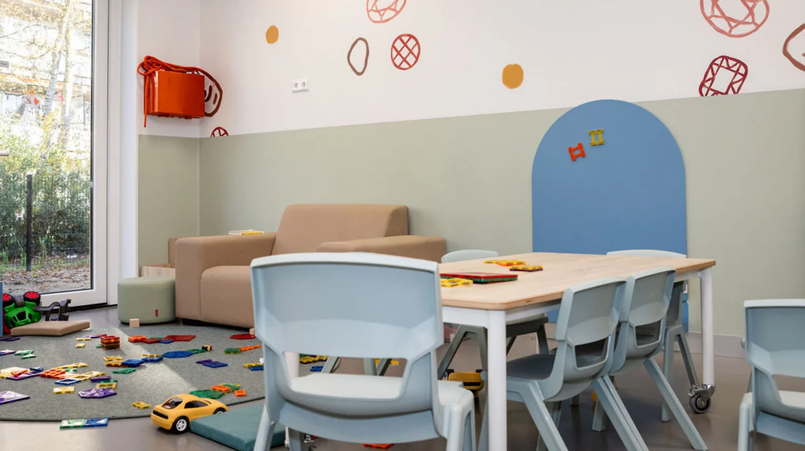 Binnenruimte van PO Avonturijn, Kind&co ludens