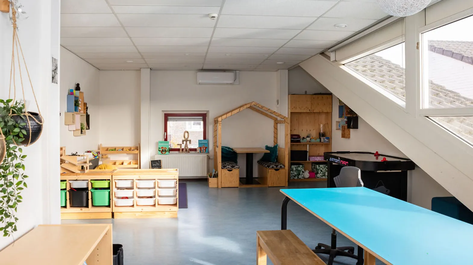 Binnenruimte BSO Touwladder Wilnis Kind&co ludens