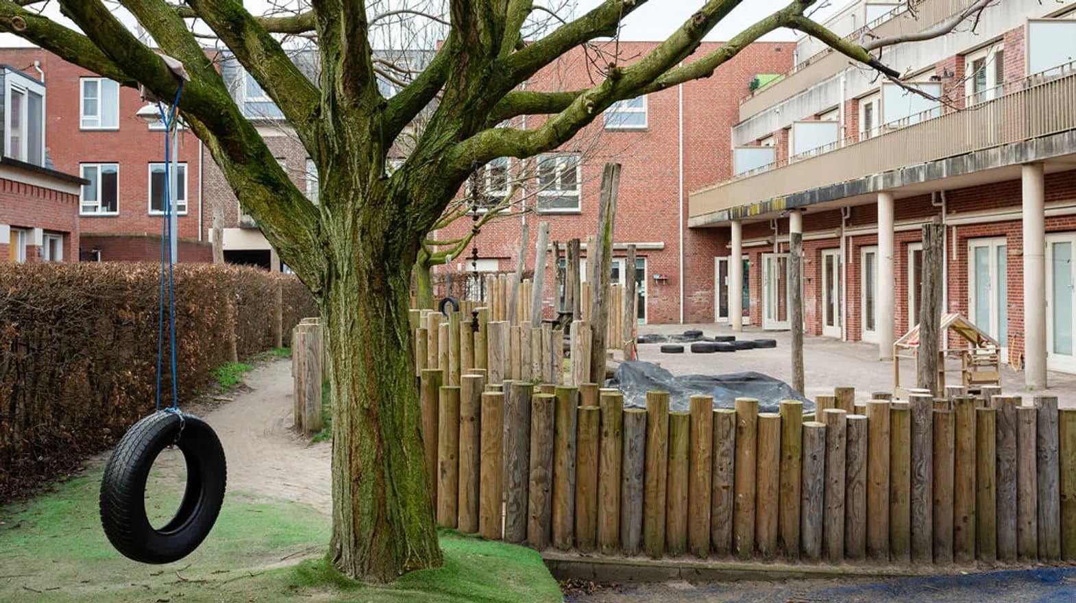 Buitenruimte van KVD Boomgaard, Kind&co ludens