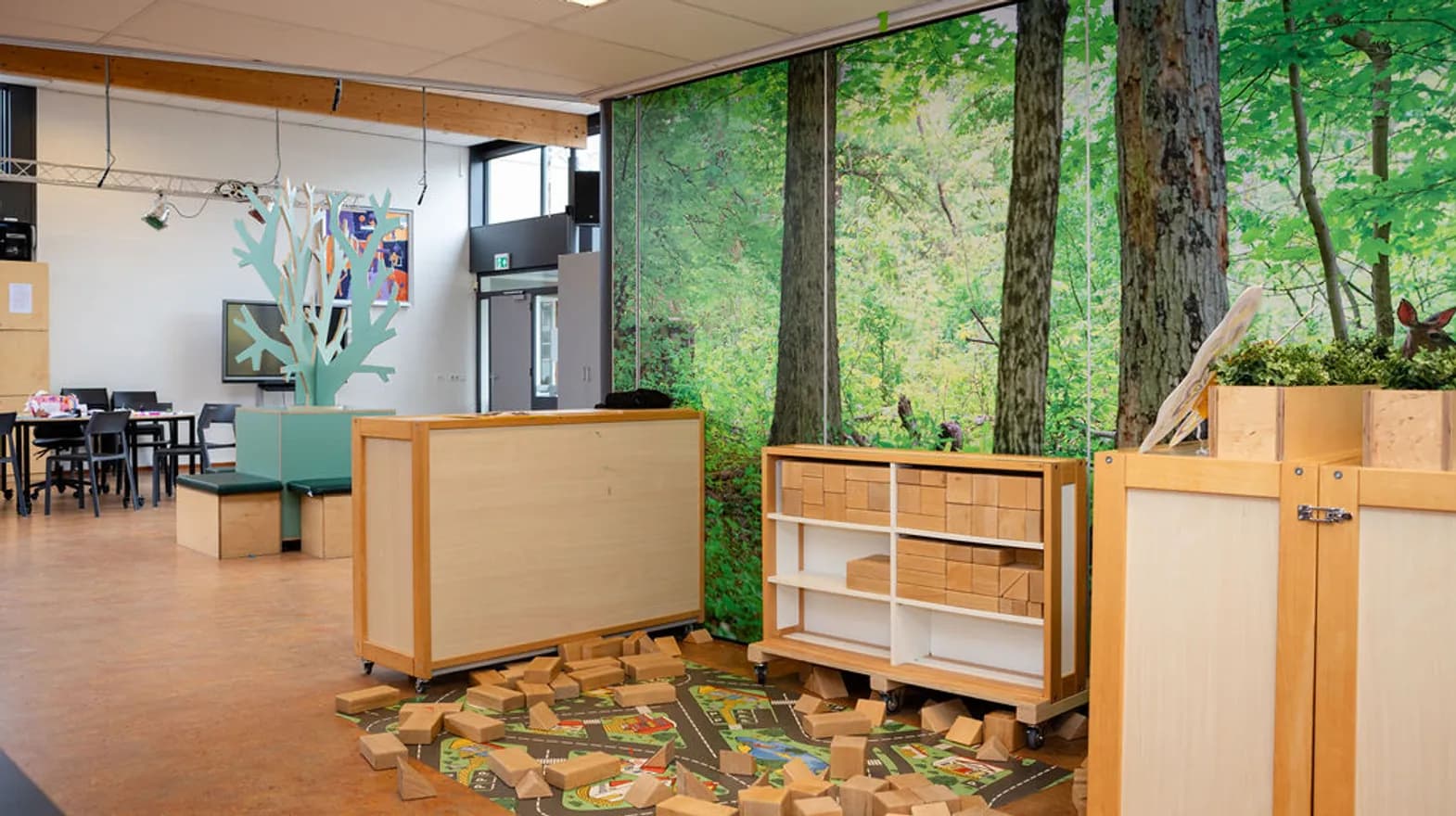 Binnenruimte van BSO de Staatsliedjes, Kind&co ludens