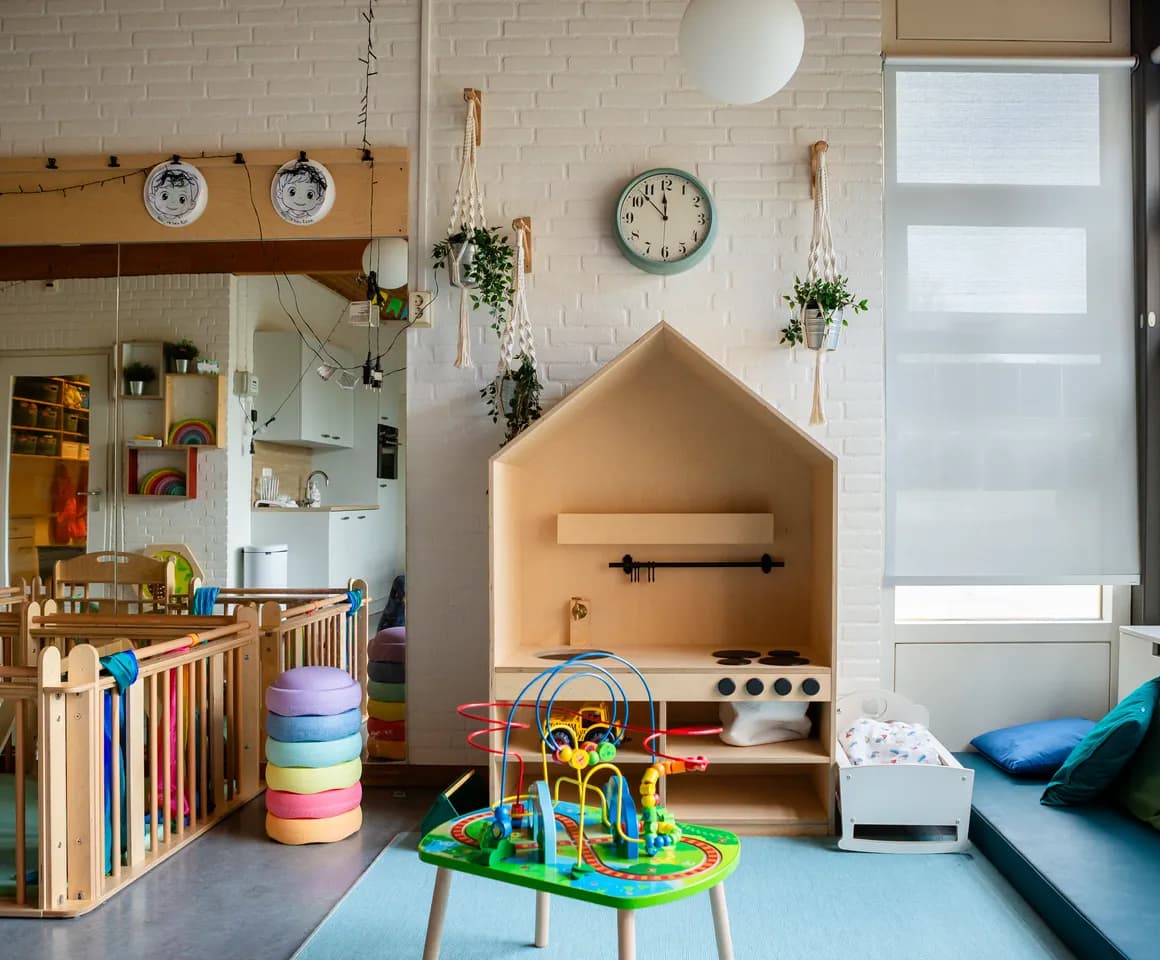 De groepsruimte van kinderdagverblijf Kruimeltje, kinderopvang Kind&co ludens