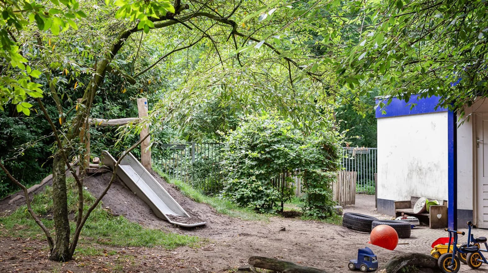 Buitenplaats van PO Hummeltje Kind&co ludens