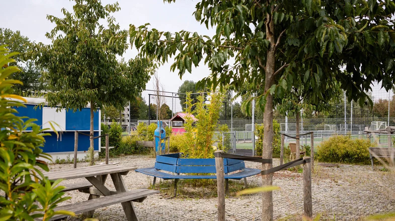 Buitenruimte BSO Weespervelden Weesp Kind&co ludens