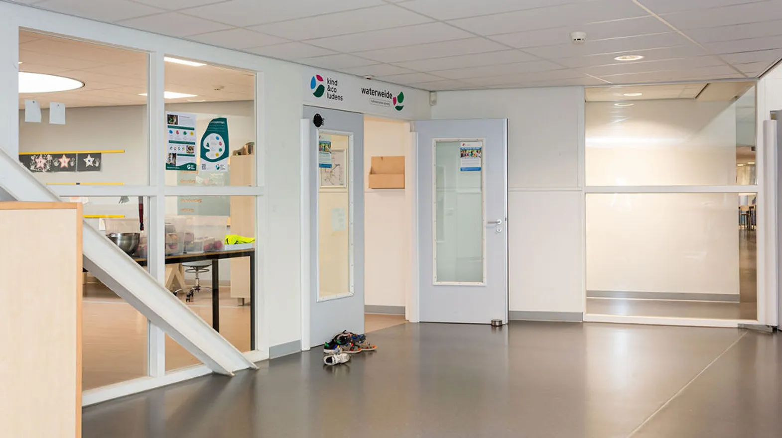 Gang binnenruimte BSO Waterweide Utrecht Kind&co ludens