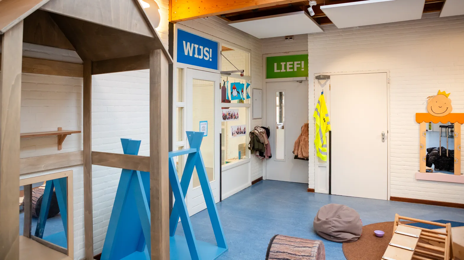 De hal bij kinderdagverblijf Kruimeltje, kinderopvang Kind&co ludens