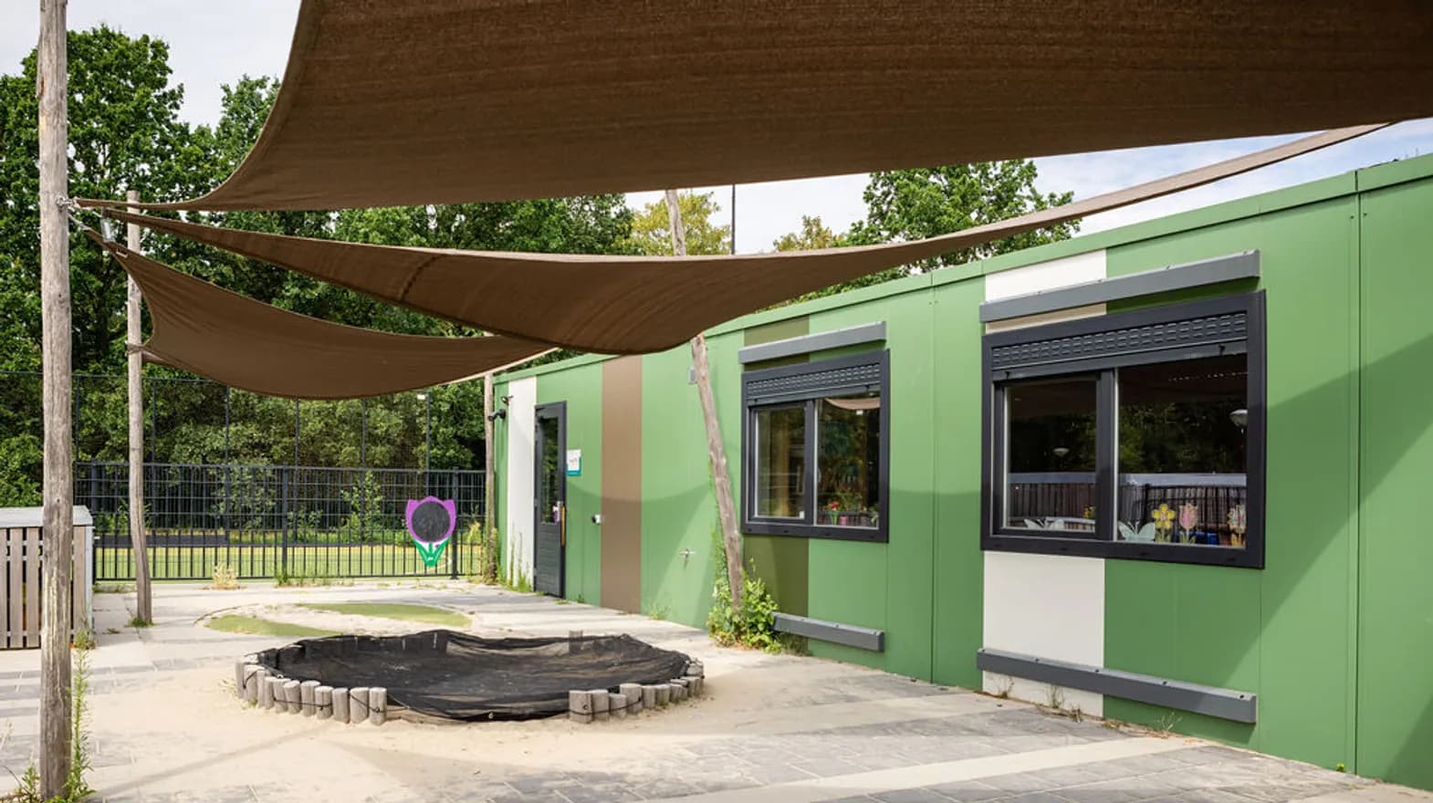 Buitenruimte PO Draakjes Nieuwegein Kind&co ludens