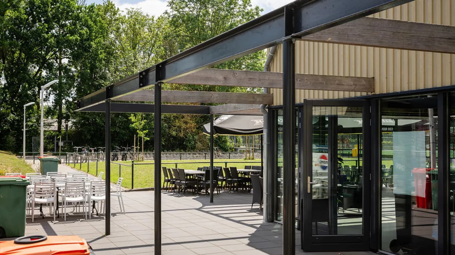 Buitenruimte van BSO Sport & Bewegen, Kind&co ludens