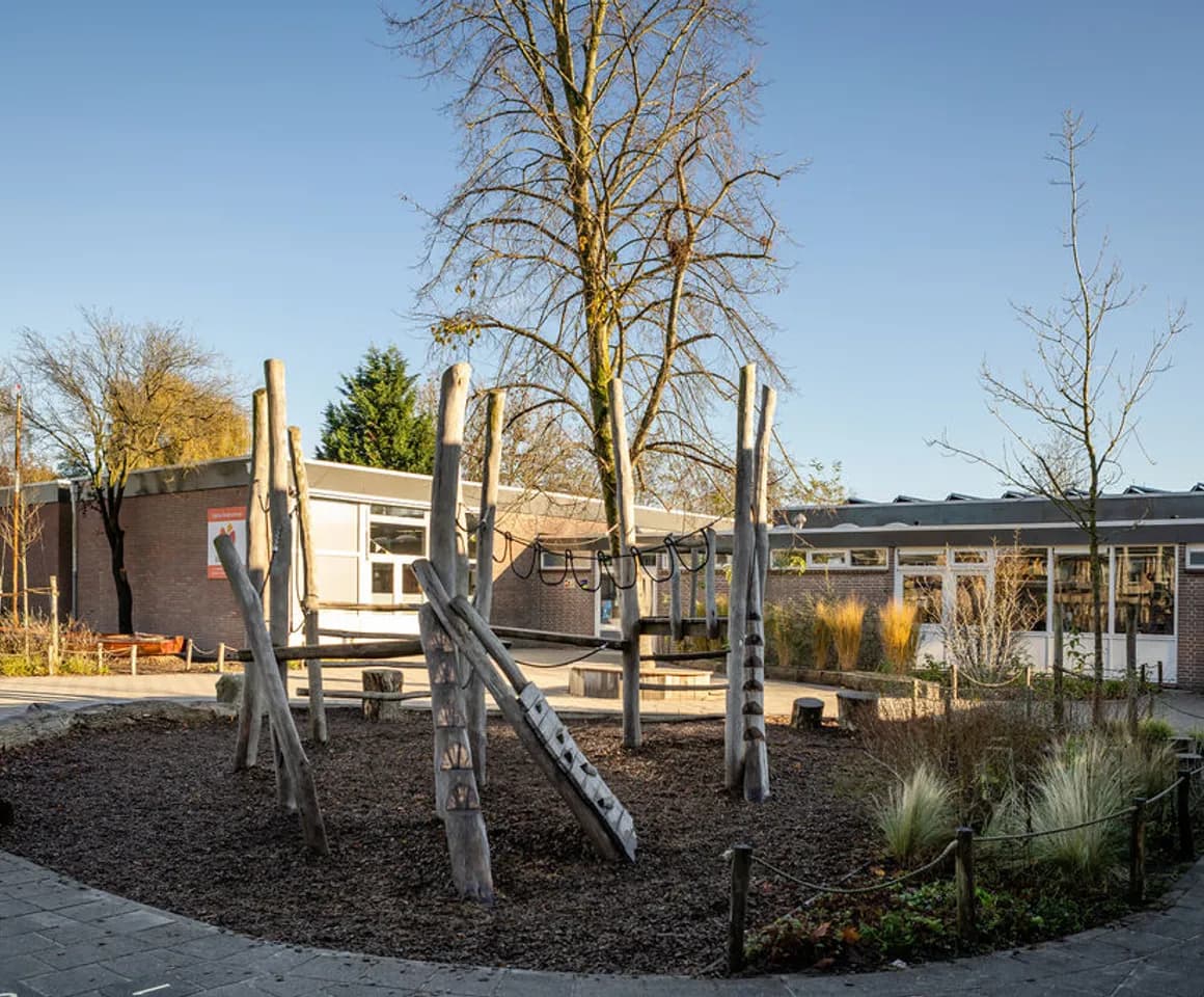 Buitenruimte van BSO Windroos, Kind&co ludens