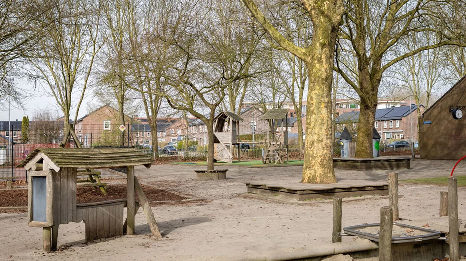 Buitenruimte van PO Het Visje, Kind&co ludens