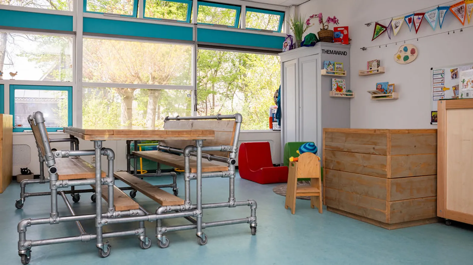 Binnenruimte van PO De Bron, Kind&co ludens