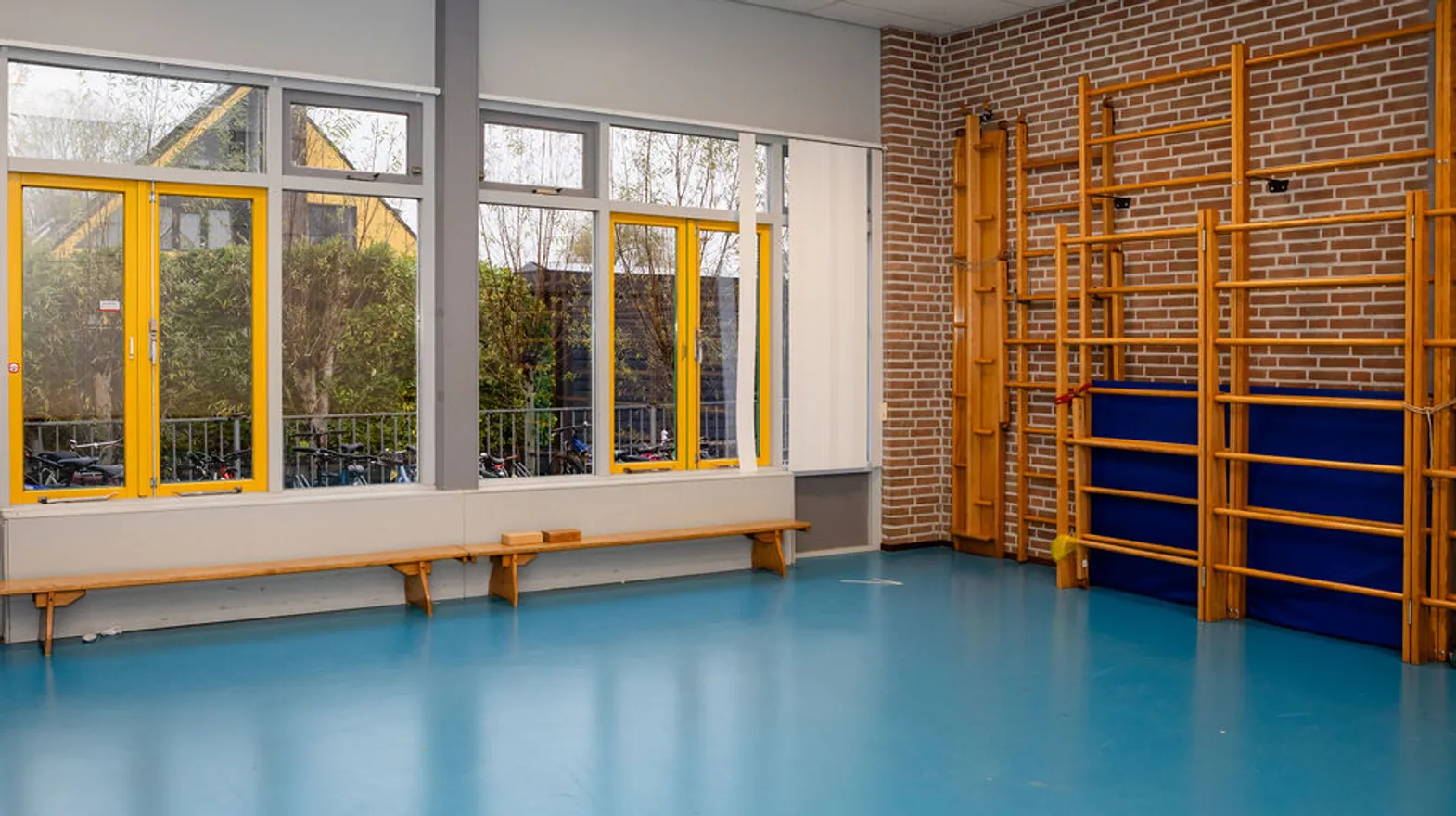De gymzaal van buitenschoolse opvang Ondersteboven, Kind&co ludens