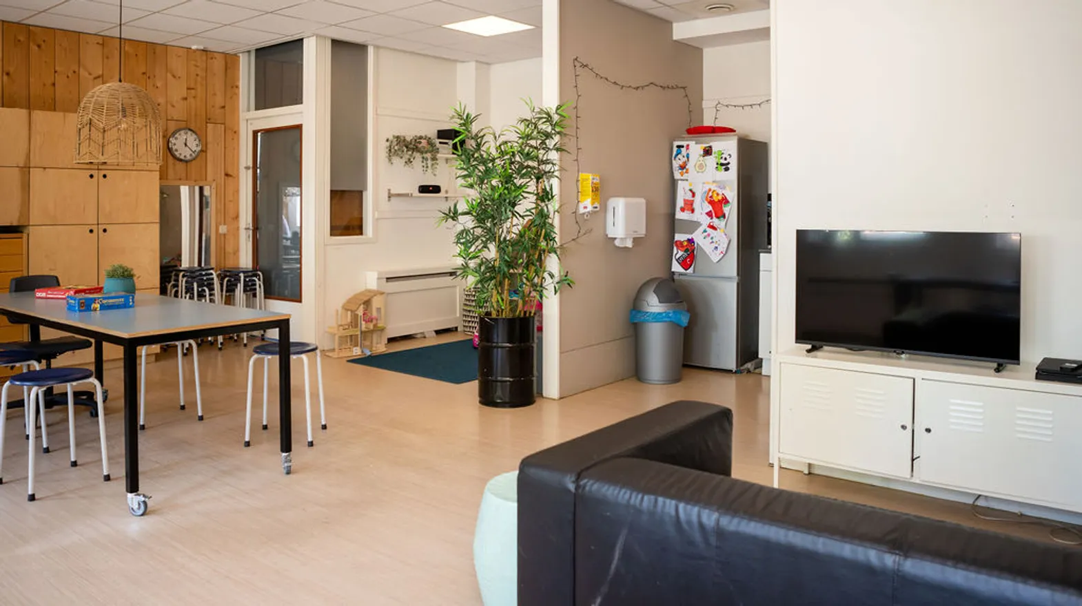 Binnenruimte van BSO Schoolwoningen, Kind&co ludens