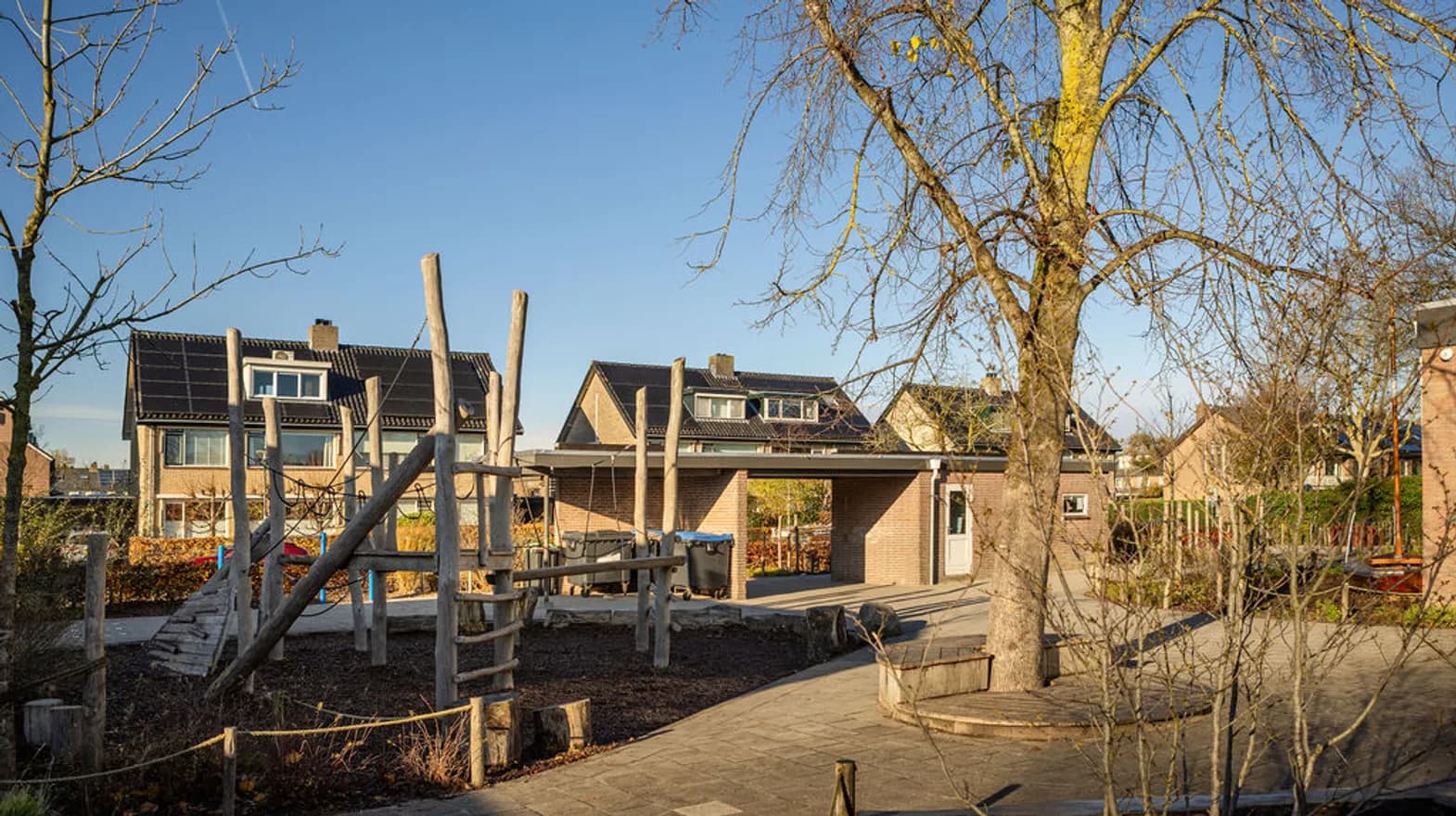 Buitenruimte van BSO Windroos, Kind&co ludens