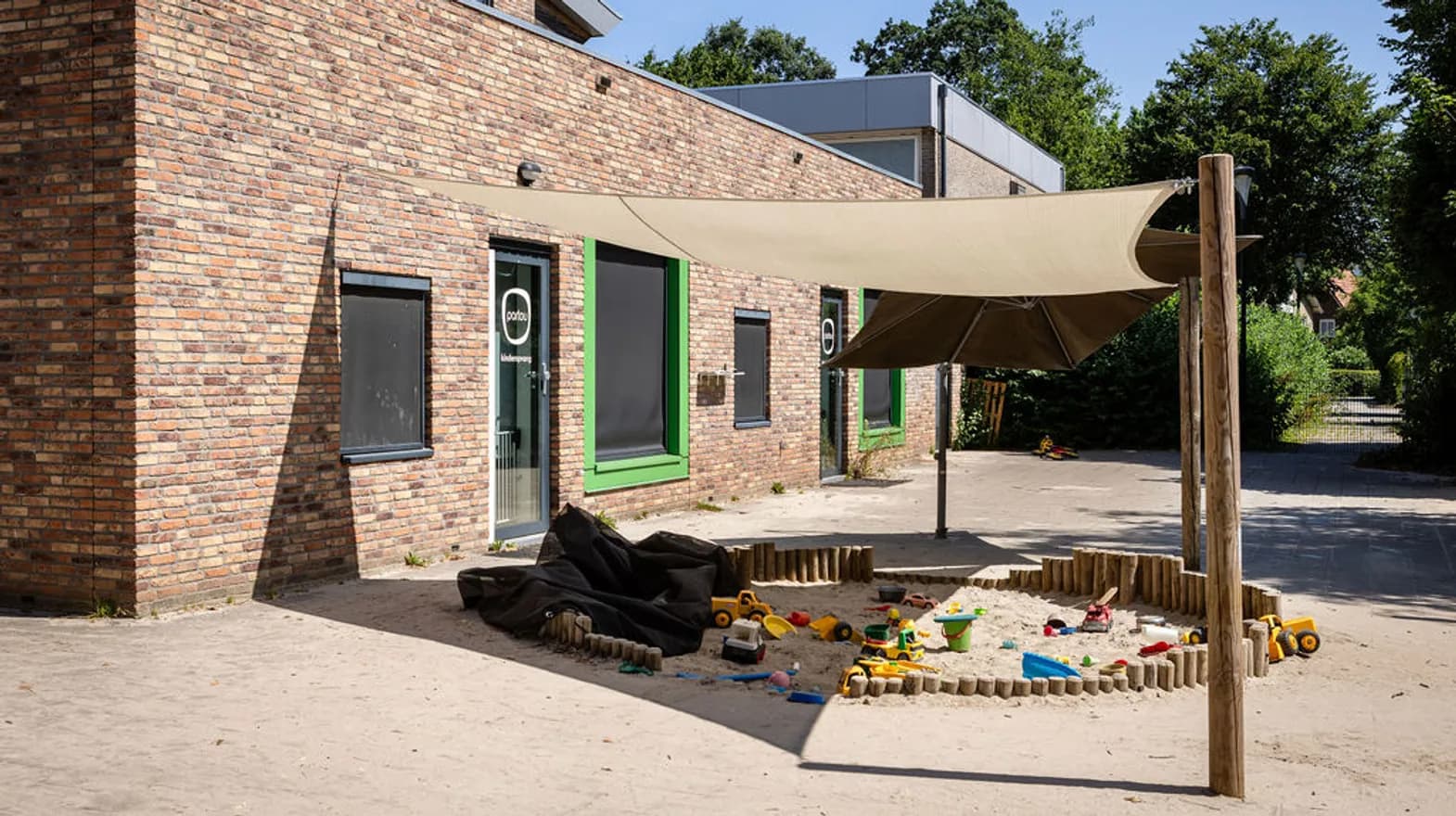 Buitenruimte van KDV Hummelhonk, Kind&co ludens