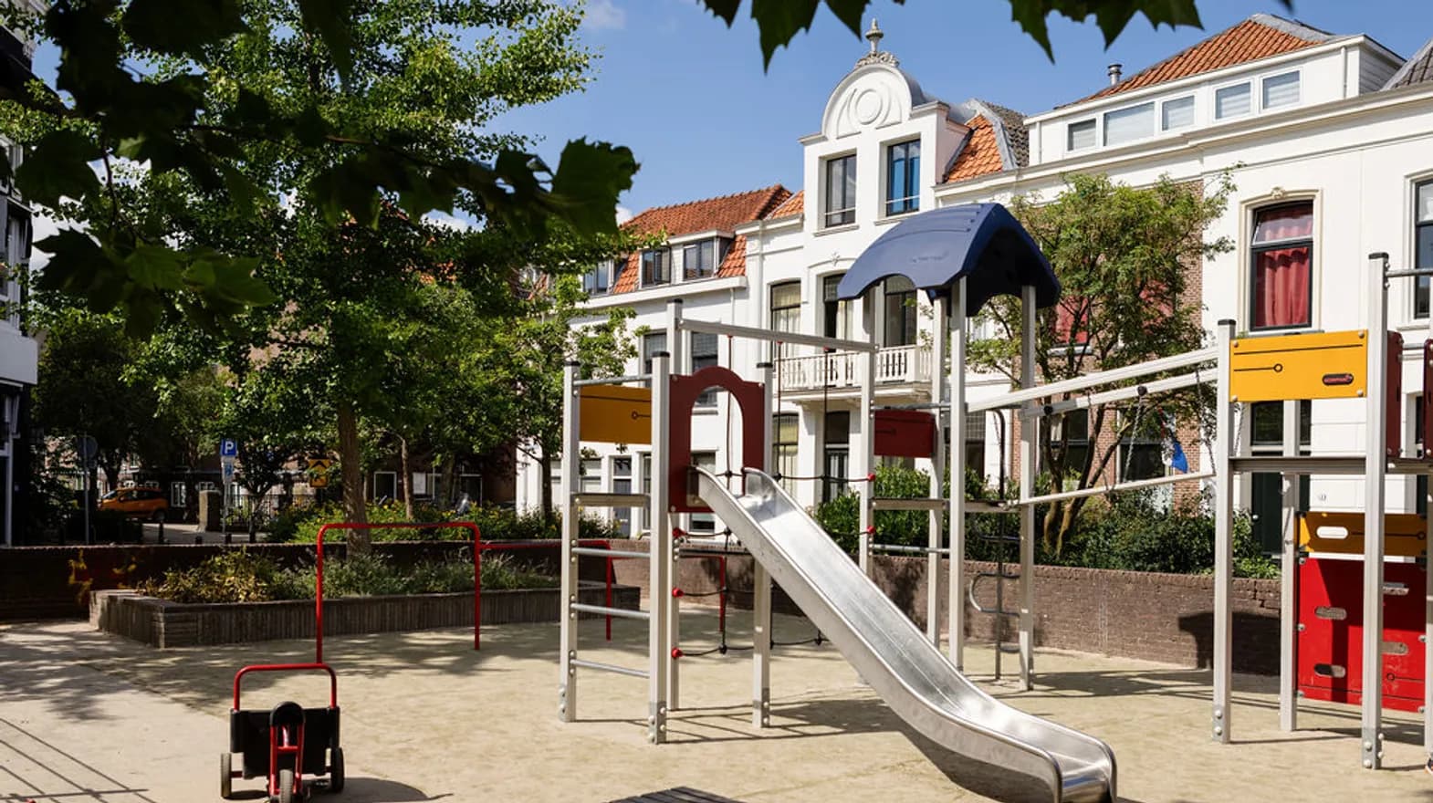 Speelplein buiten van BSO Bellewite Utrecht Kind&co ludens