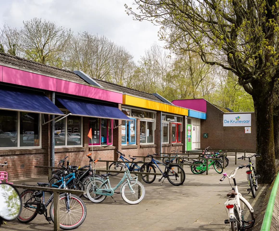 Buitenruimte van PO De Krullevaar, Kind&co ludens