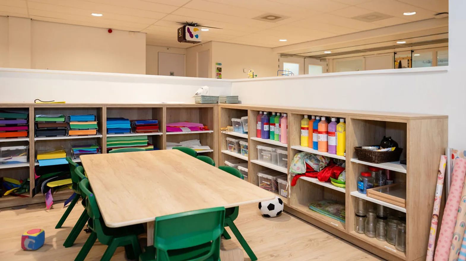 Het atelier van kinderdagverblijf Mus en Mees, kinderopvang Kind&co Ludens