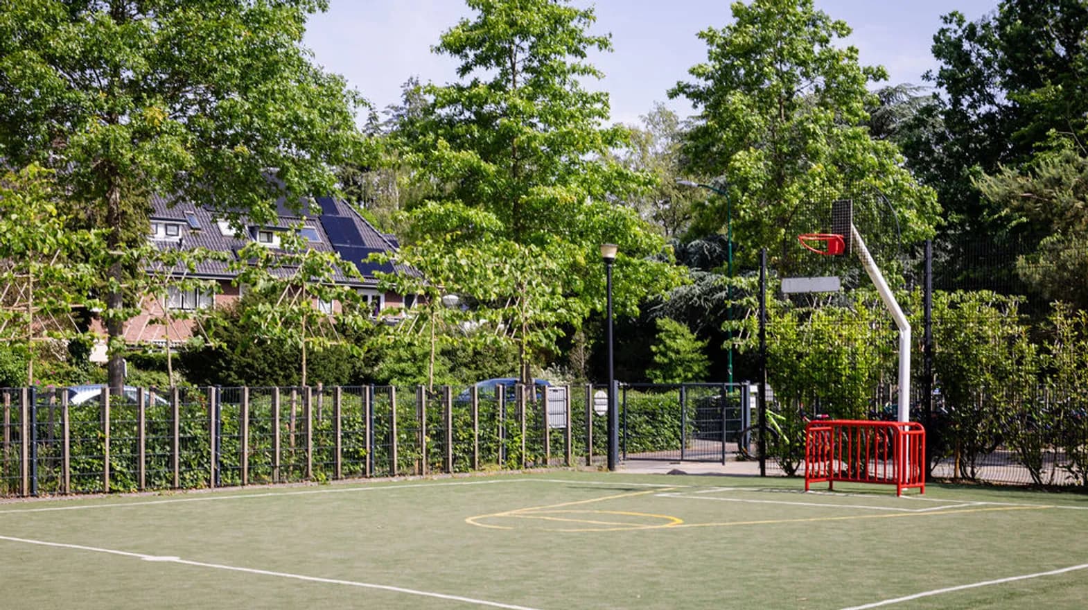 Buitenruimte BSO theresia Bilthoven Kind&co ludens