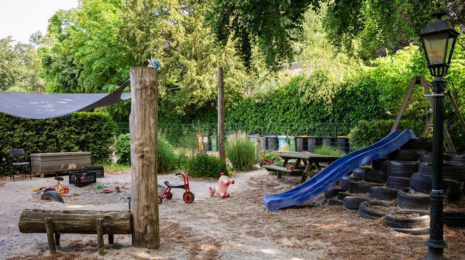 Buitenruimte PO van Dijck Bilthoven Kind&co ludens