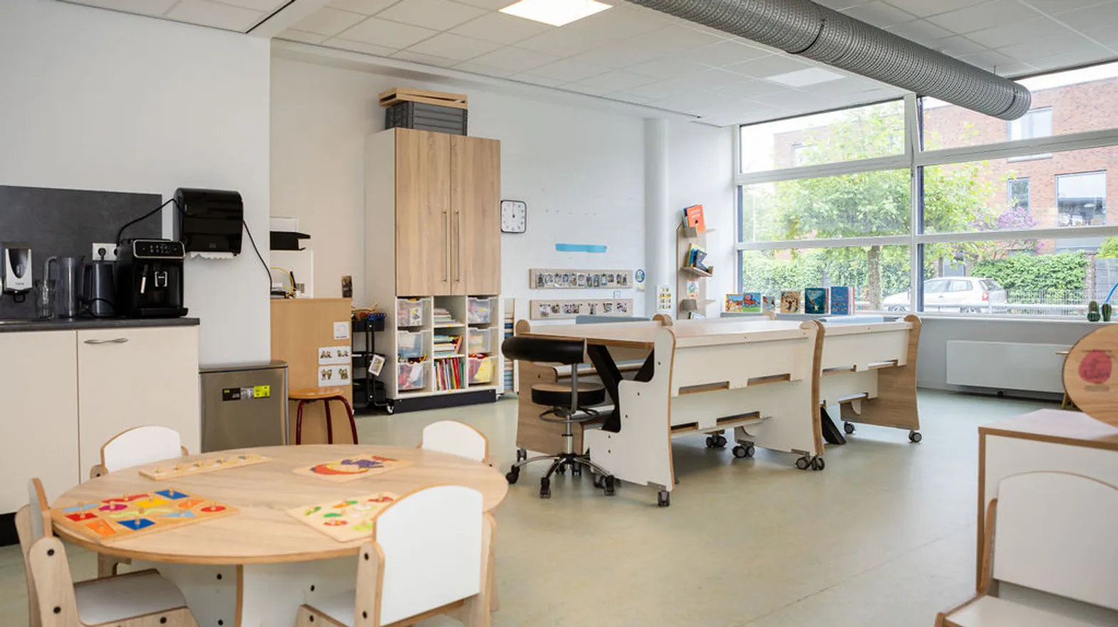 Binnenruimte van PO De Kleine Poort, Kind&co ludens
