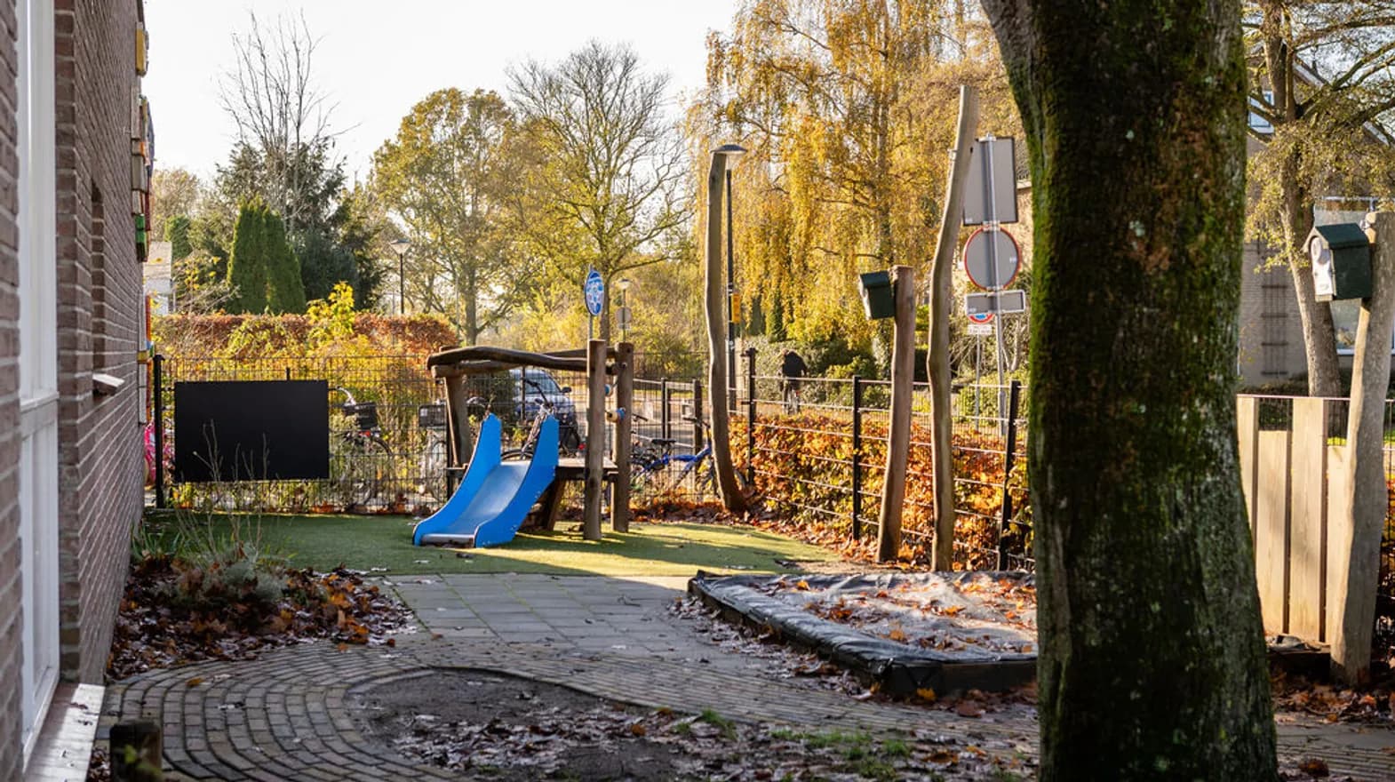 Buitenruimte van KDV Windroos, Kind&co ludens