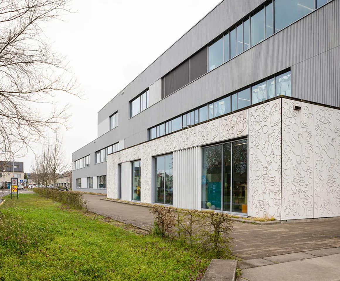 Buitenruimte van PO Noorderbreedte, Kind&co ludens