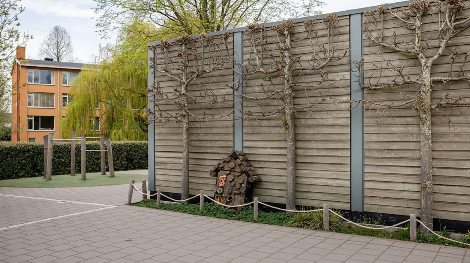 Buitenruimte van BSO De Bouwsteen, Kind&co ludens