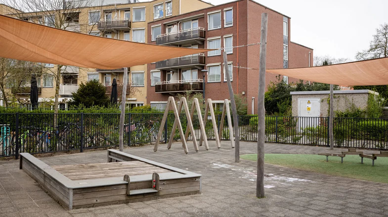 Buitenruimte van KDV Zeesterren, Kind&co ludens