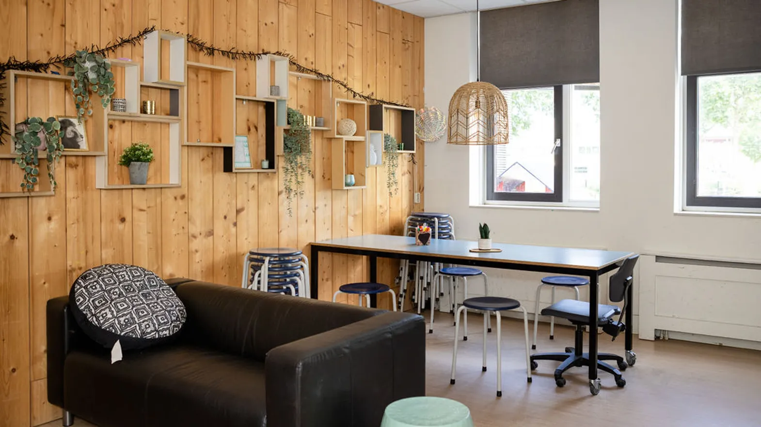 Binnenruimte van BSO Schoolwoningen, Kind&co ludens