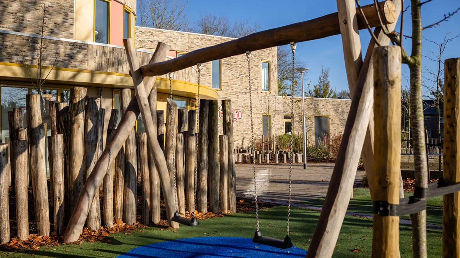 Buitenruimte van BSO Avonturijn in Mijdrecht Kind&co ludens