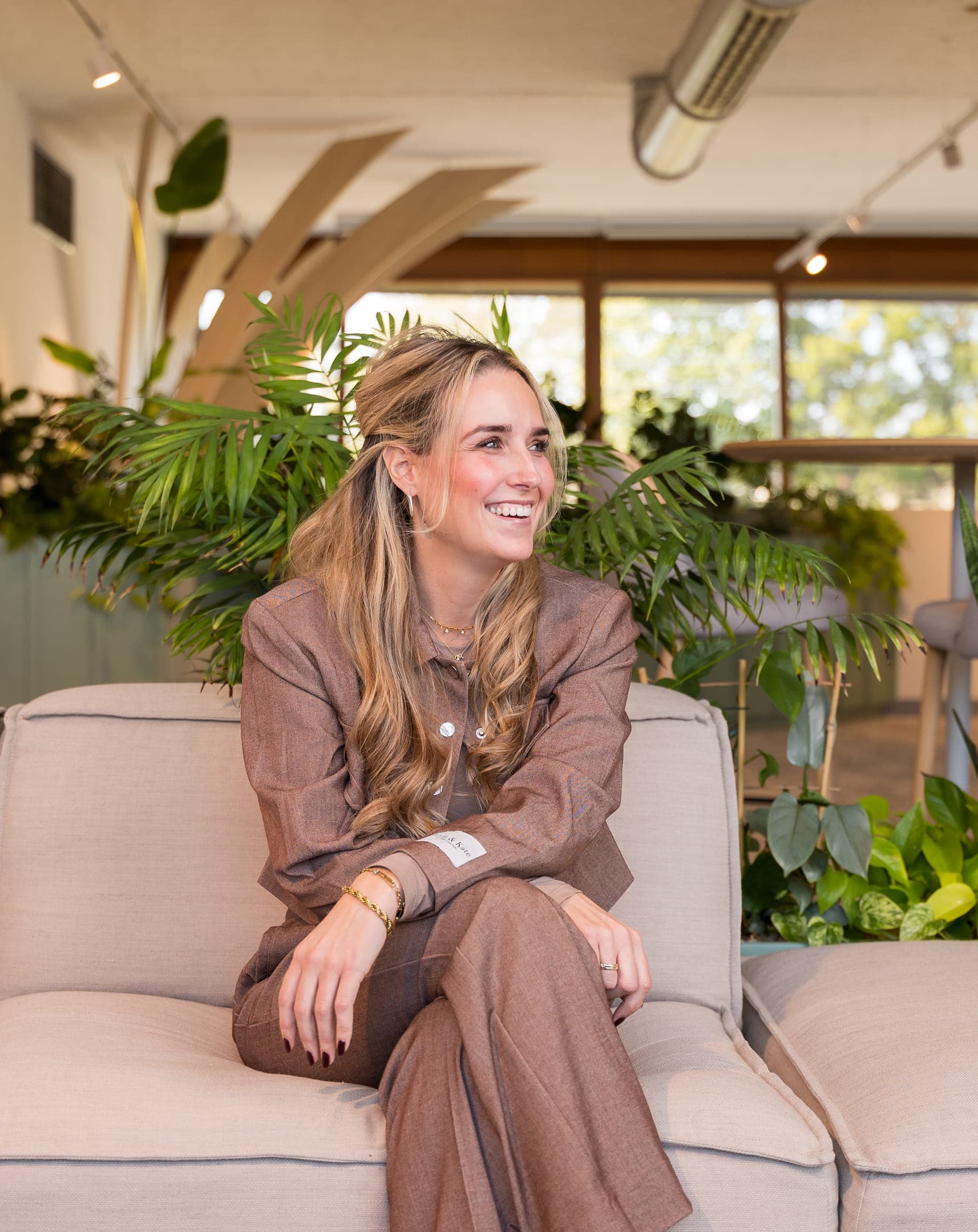 Portret van een collega op het servicekantoor van Kind&co ludens