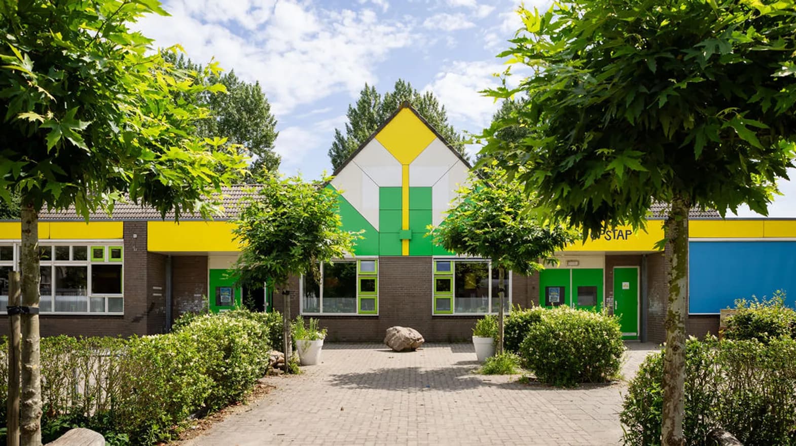 Buitenruimte van POBSO Koekeloere, Kind&co ludens