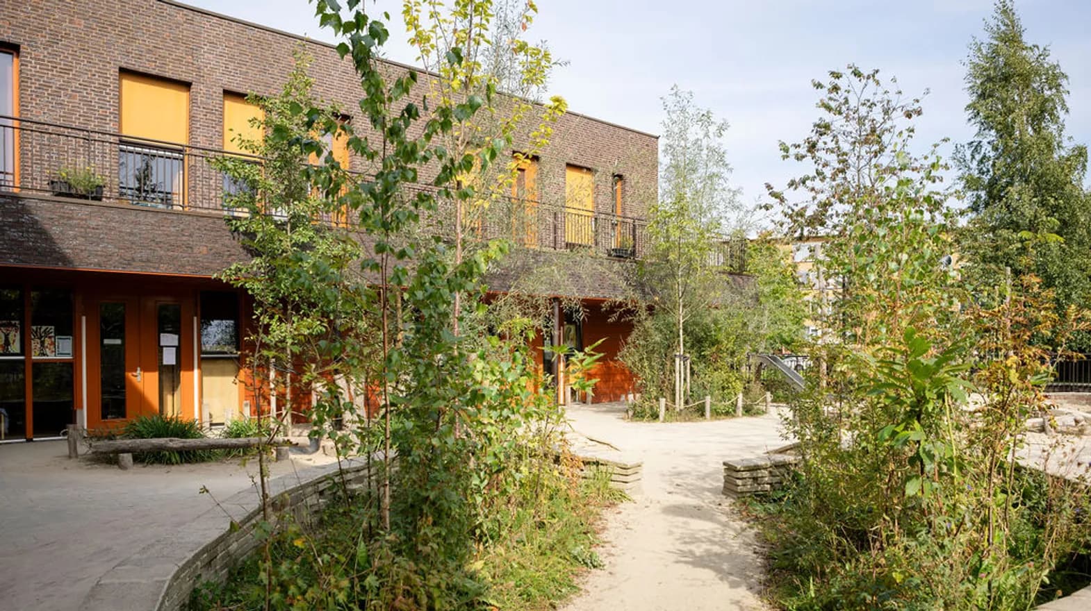 Buitenruimte PO Speelrijk Weesp Kind&co ludens