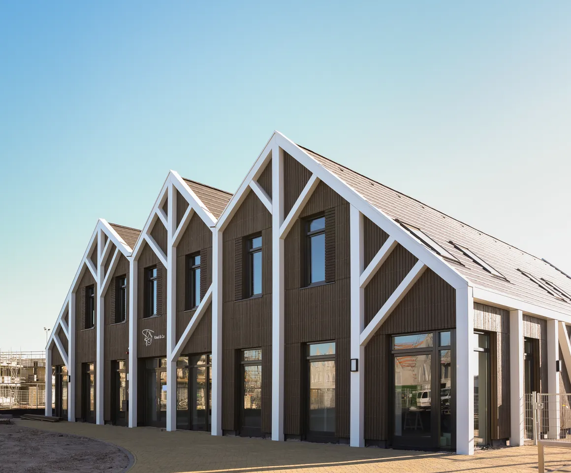 Gebouw van KDV Weesp Weesperpark bij kinderopvang Kind&co ludens