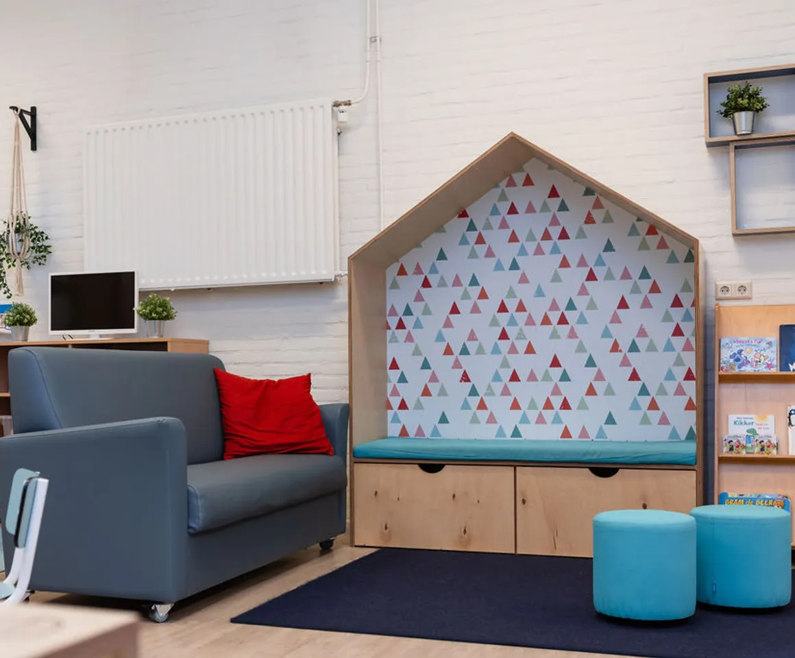 Zithoek in de groepsruimte bij peuteropvang Tinkelbel in Woerden van kinderopvang Kind&co ludens