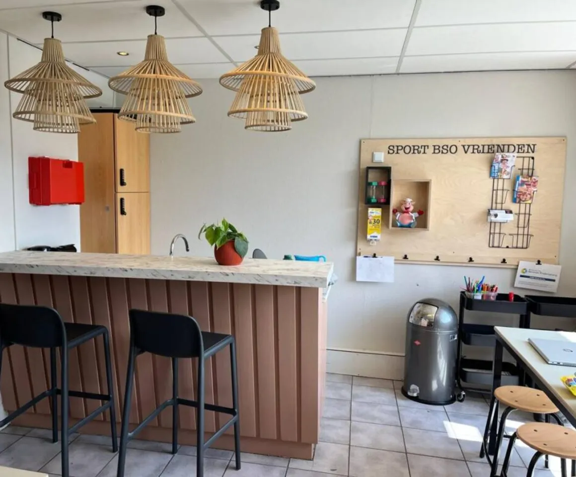 De keuken bij buitenschoolse opvang Vrienden, kinderopvang Kind&co ludens