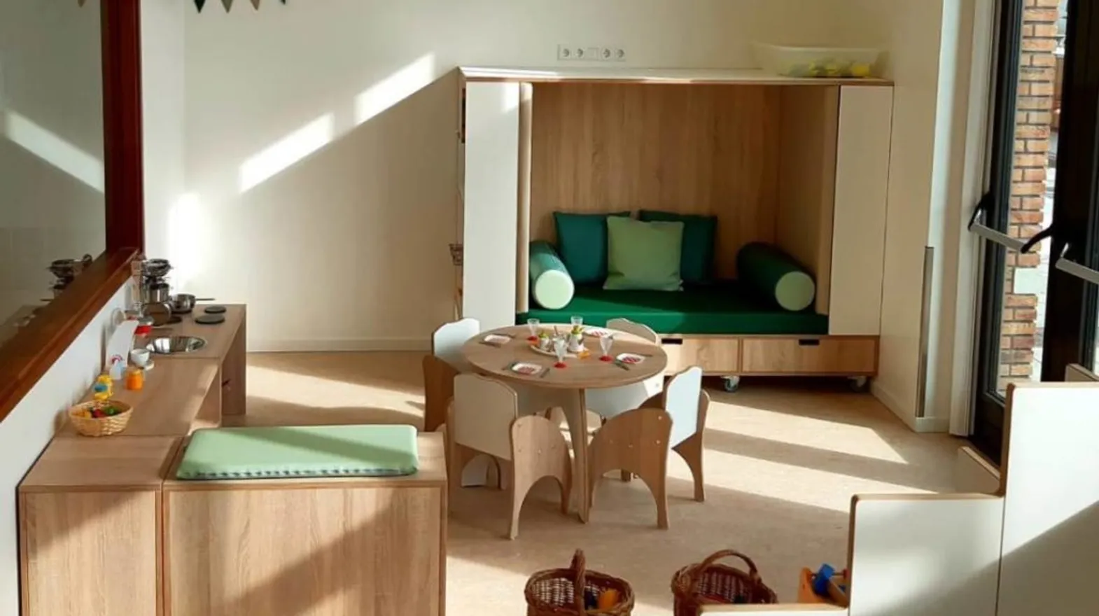 Speelhoekje bij peuteropvang Weespersluis in Weesp van kinderopvang Kind&co ludens