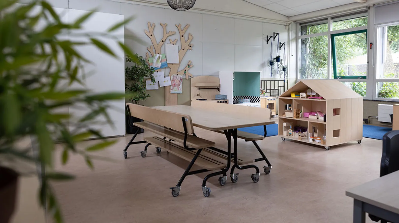 De groepsruimte van buitenschoolse opvang planetenbaan van kinderopvang Kind&co Ludens