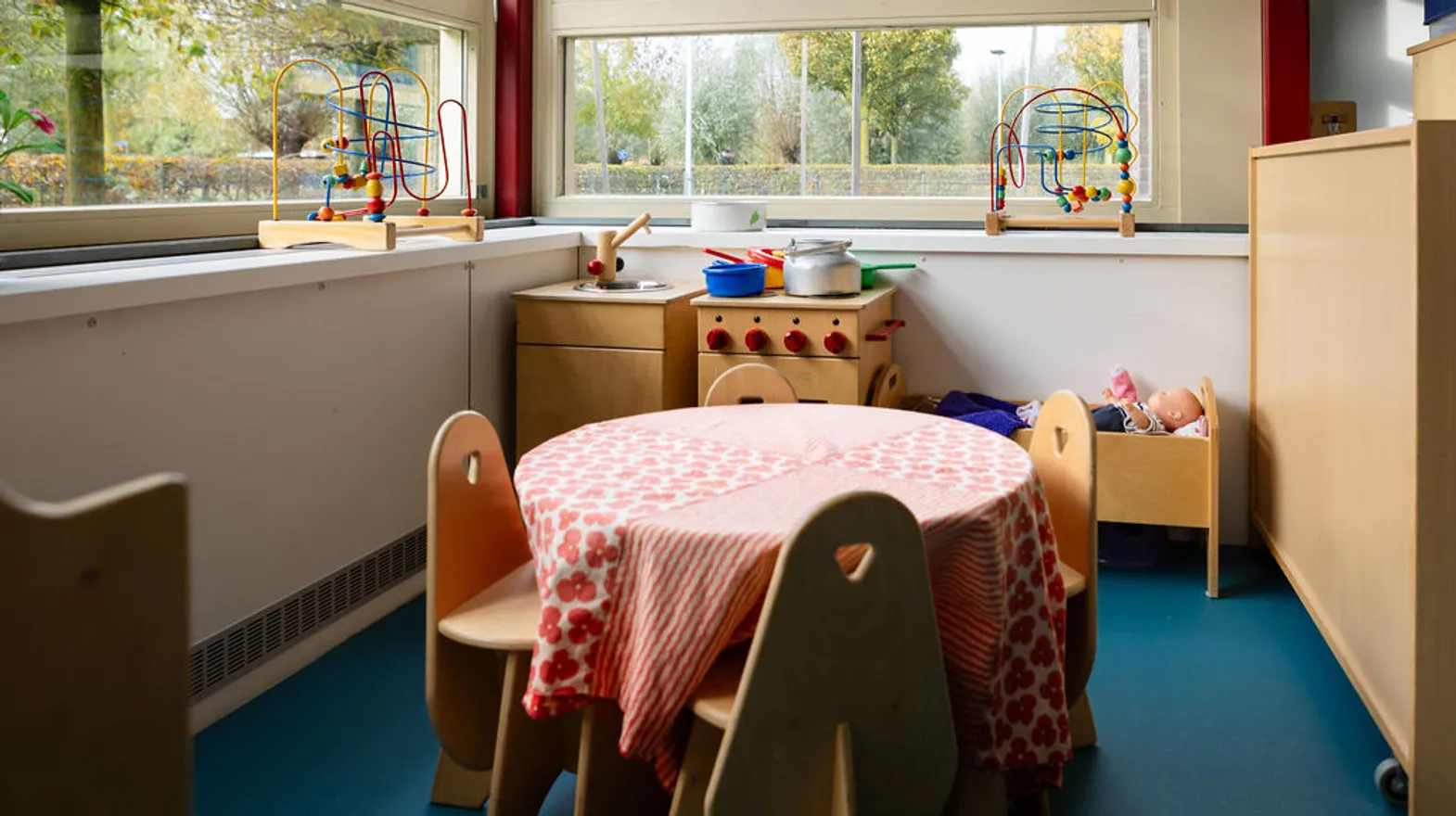 Speelhoek met zitje bij Peuteropvang Houten Stek van kinderopvang Kind&co ludens