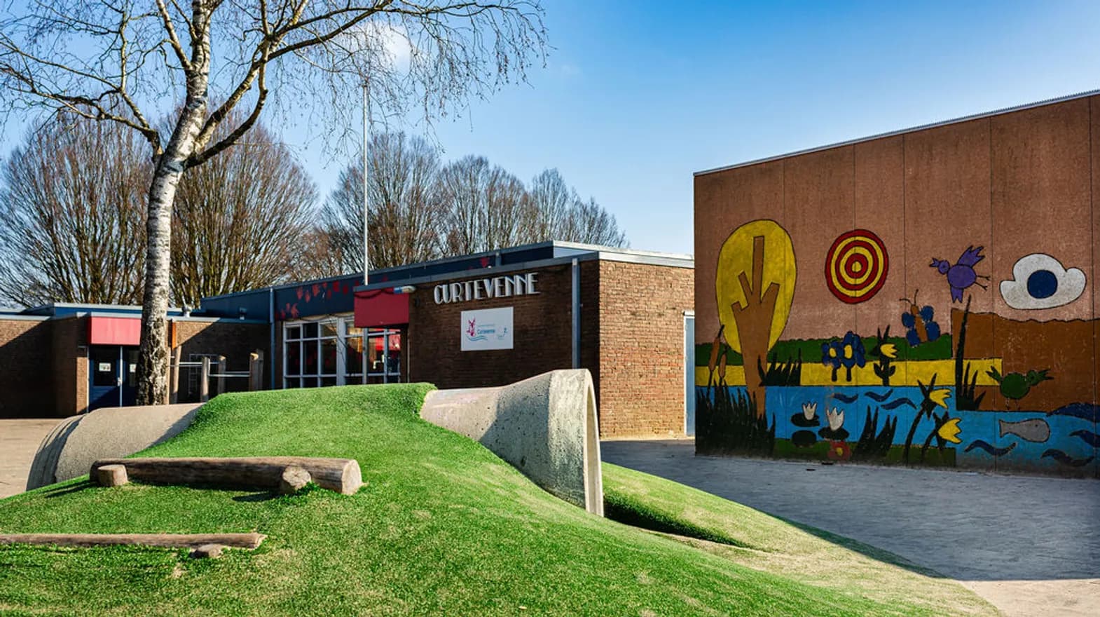 Gebouw van Peuteropvang Uilen Kortenhoef bij kinderopvang Kind&co ludens