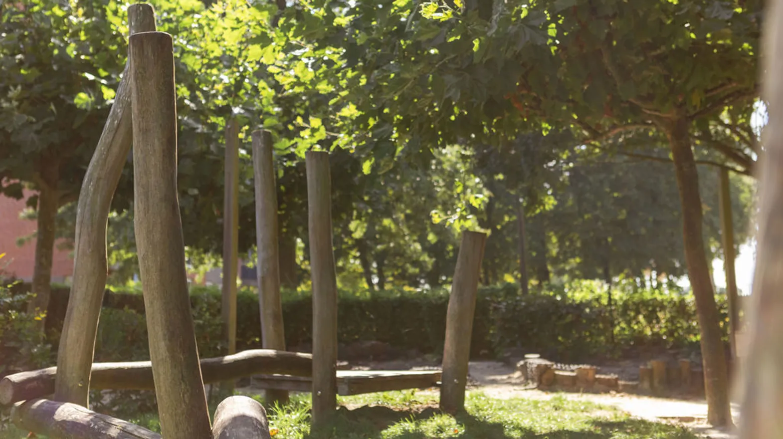 Buitenruimte bij KDV Wilnis Ministek van kinderopvang Kind&co ludens