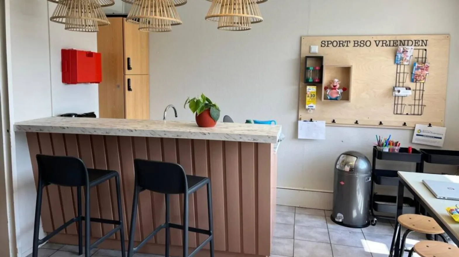 De keuken bij buitenschoolse opvang Vrienden, kinderopvang Kind&co ludens